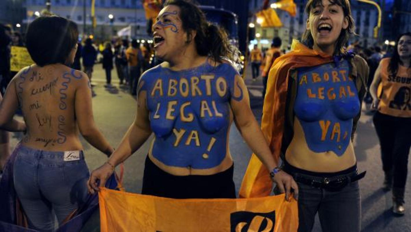 Popiežiaus gimtoji Argentina sprendžia dėl abortų liberalizavimo