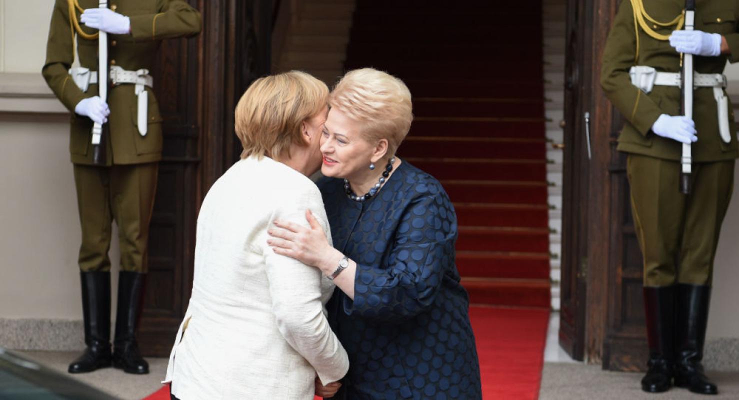 Kuriozai ir nusišnekėjimai Merkel vizito metu