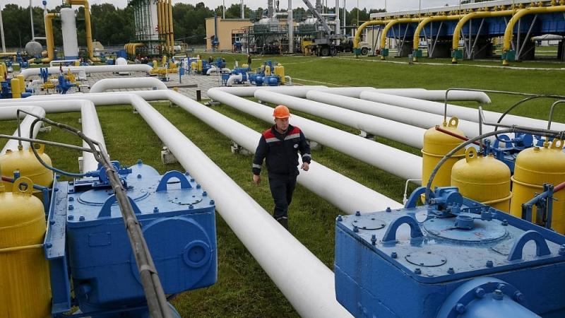 Lenkija pirks suskystintąsias dujas iš JAV beveik 30 proc. pigiau negu iš „Gazprom“