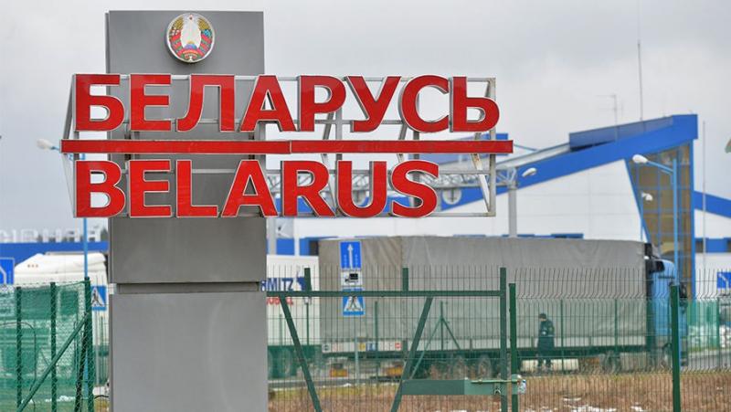 Baltarusija neskelbia karantino, neuždaro mokyklų, sienų ir visai nepanikuoja: kodėl?