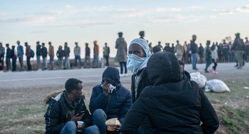 ES dėl Covid-19 stabdo pabėgėlių priėmimą