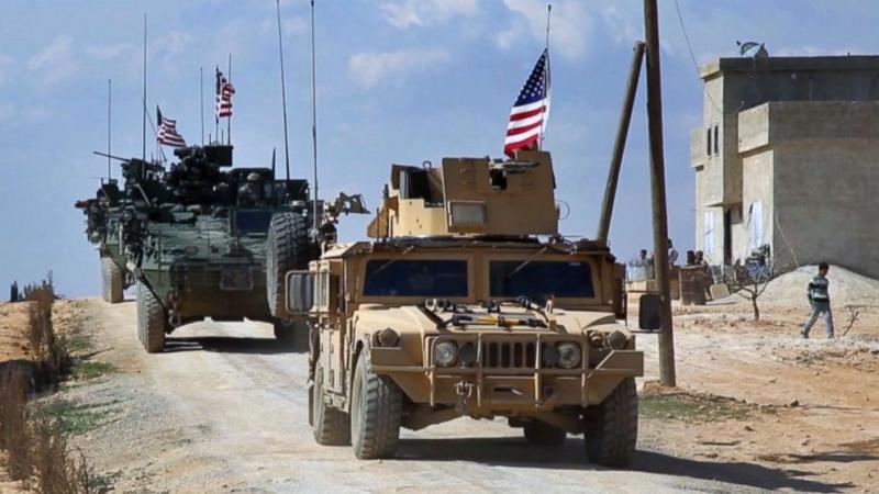 Sirijos gyventojai blokavo JAV-ų okupanto patrulių judėjimą okupuotoje Sirijos teritorijoje