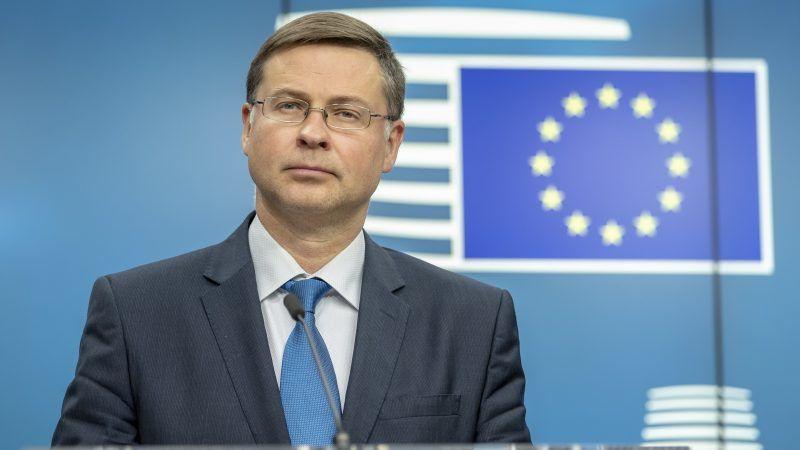 Europos Komisija: Europos Sąjunga šiais metais pasiners į gilų nuosmukį