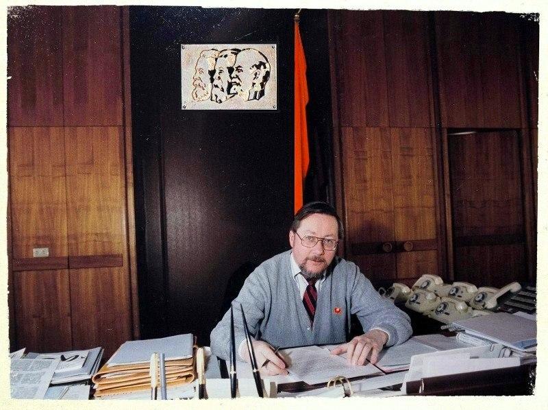 Vytautas Landsbergis. GERIEJI LAIKAI. Genocidas