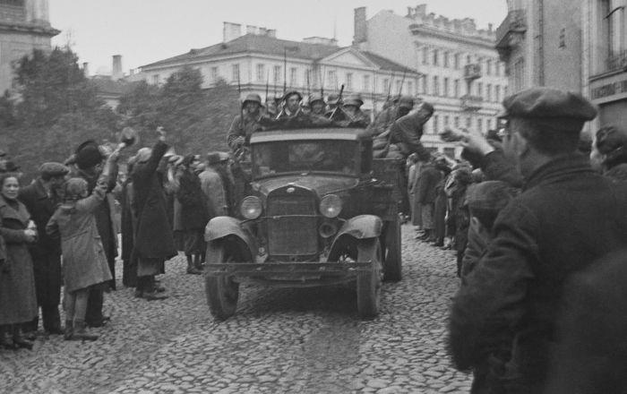 Tai kas vyko Lietuvoje nuo 1939 iki 1940 - autentiškas Liaudies judėjimas / Authentische Volksbewegung – So war das in Litauen 1939 bis 1940
