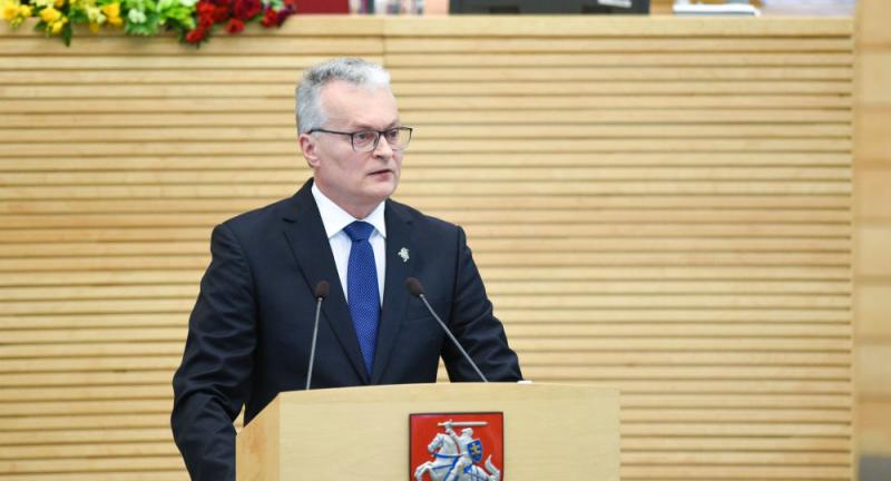Lietuvos p-rezidentas pavargo būti nominaliu vadovu: Nausėda apibendrino metų rezultatus