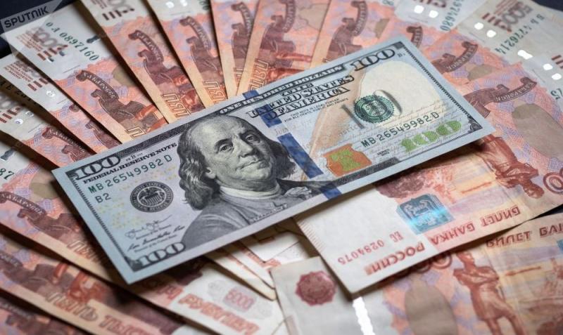 Valentinas Katasonovas: JAV rengiama grandiozinė pinigų konfiskavimo reforma