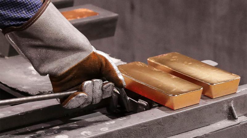 Впервые за почти 30 лет Россия продала больше золота, чем газа