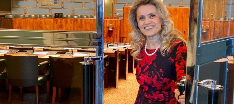 „Bauginimais neprivers manęs slėpti tikėjimo“ – tęsiama buvusios Suomijos ministrės žodžio laisvės byla