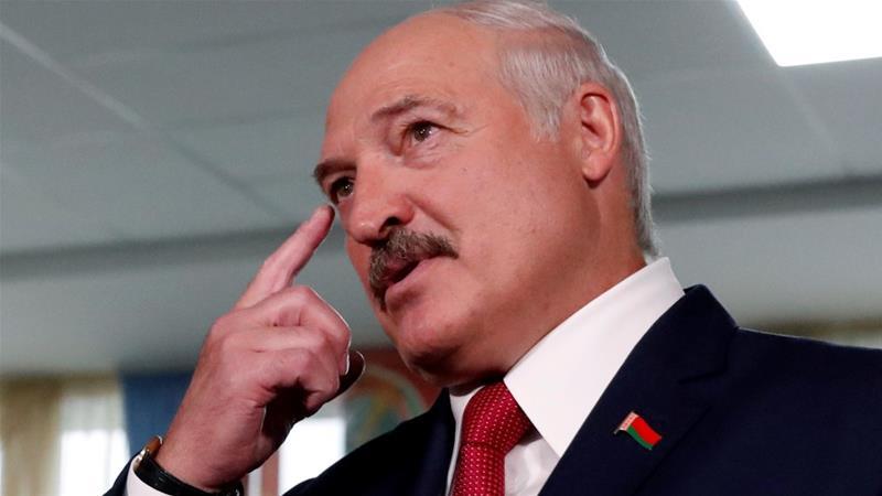 ES paklausė Lietuvos ir pareiškė, kad nelaiko Lukašenkos teisėtu Baltarusijos prezidentu