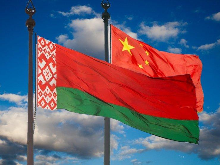 Kinija pareiškė, kad gerbia Baltarusijos pasirinkimą