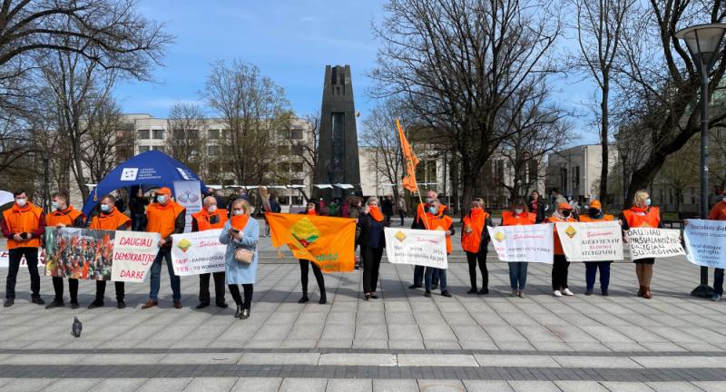 Lietuvoje vyko „baltųjų vergų“ akcija už darbuotojų teises