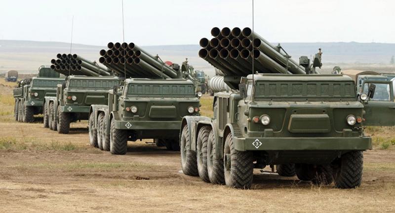 Rusija — pirmajame penketuke pagal karines išlaidas: tendencijos pasaulyje ir NVS