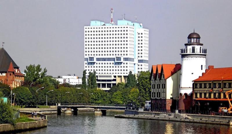 Kaliningrado srities gubernatorius nori, kad tarybinių tautų šeima vėl susivienytų