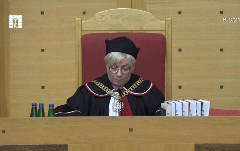 Pavyzdys kolonijai Lietuvai: Lenkijos Konstitucinis Teismas patvirtino šalies Konstitucijos viršenybę prieš ES teisę