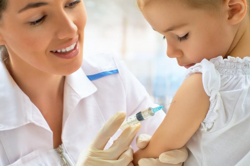 Nuo gruodžio vidurio su vakcinomis nuo Covid-19 ligos bus gelbėjami ir Lietuvos ikimokyklinukai
