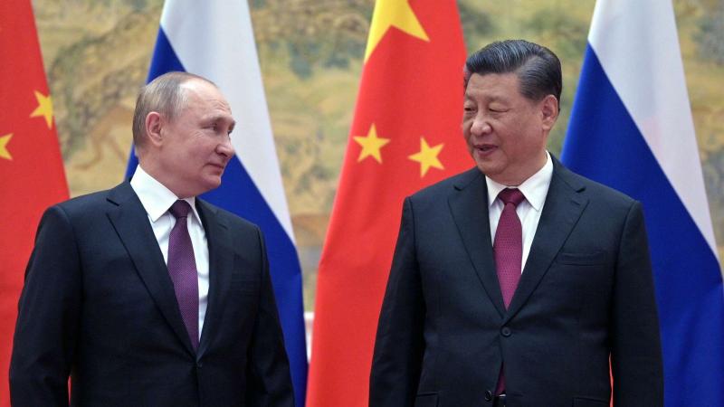 Ekspertas paaiškino, kodėl vyksta Rusijos ir Kinijos suartėjimas
