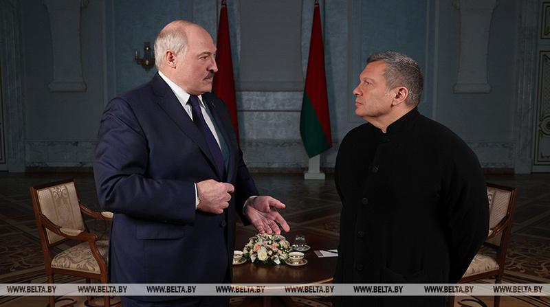 Lukašenka apie Baltarusiją ir Rusiją: yra viena tėvynė ir dvi valstybės. Solovjovo interviu