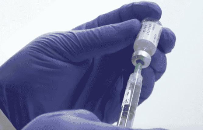 Vakcinuotųjų pandemija: vakcinos labai padidina užsikrėtimo riziką