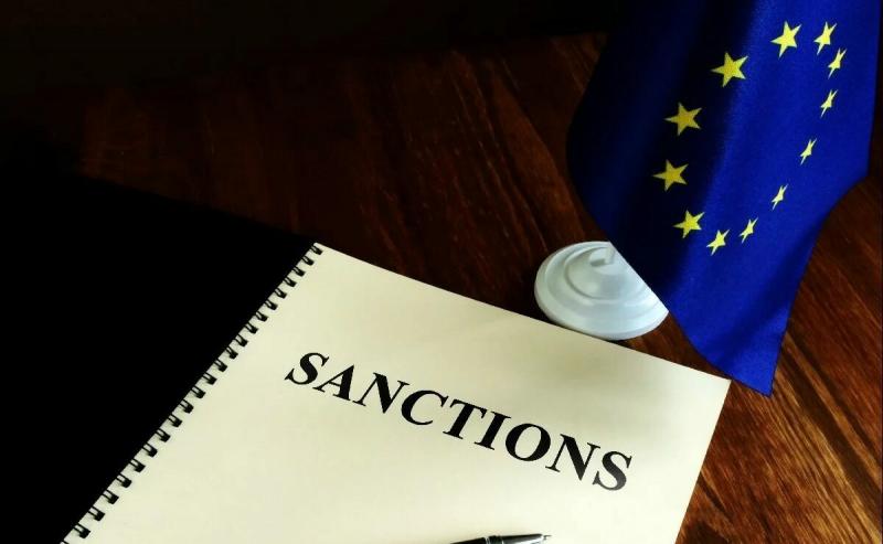 8 sankcijų pakuotė su pakuotėmis