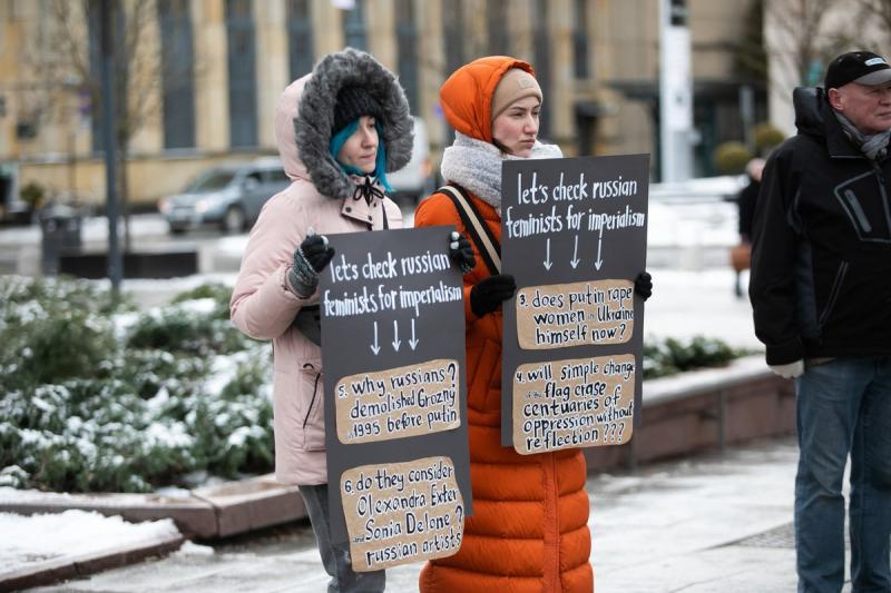 Fiokla Kiure: Kas apgins ukrainietes feministes nuo progresyvių Vilniaus bestuburių?
