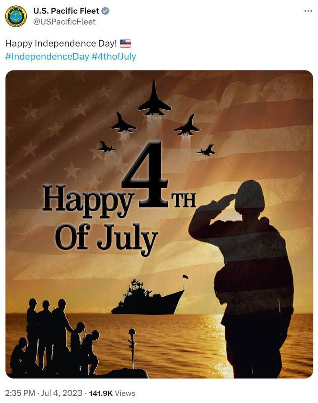 JAV Ramiojo vandenyno laivynas pasveikino savo „Twitter“ skaitytojus Nepriklausomybės dienos proga