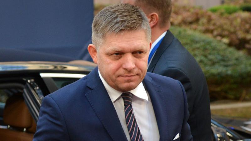 Kas gresia Kijevui, atėjus Robertui Ficui į valdžią Slovakijoje?