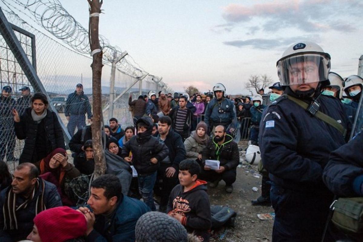 Pabėgėlių katilas sprogo. Europai gresia katastrofa