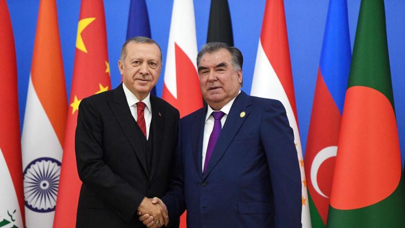 Turkija išsiunčia Tadžikistano piliečius