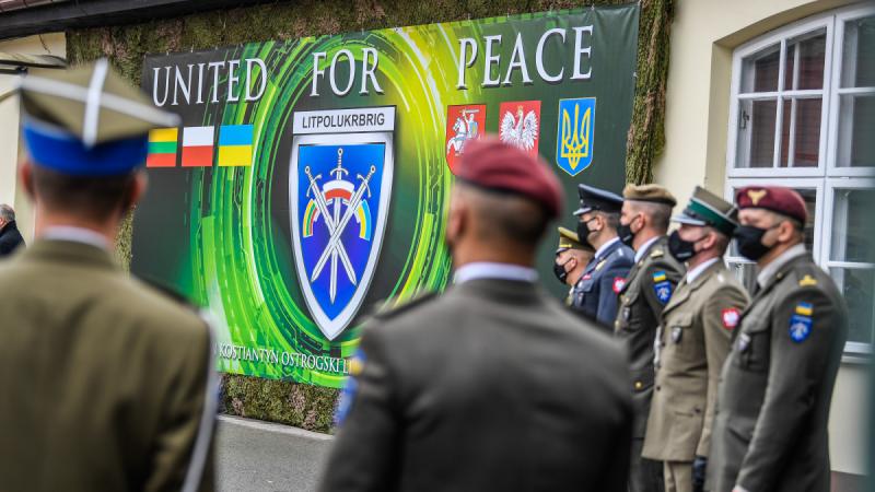 Lietuvoje, prisidengus pratybomis, intensyviai formuojama Lietuvos, Lenkijos ir Ukrainos brigada