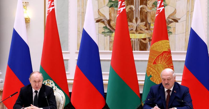 Taikos klausimas.  Spaudos konferencija pasibaigus Rusijos ir Baltarusijos deryboms