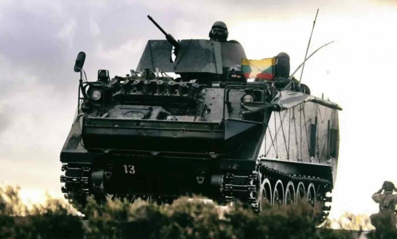 Lietuva perduoda Ukrainai 14 vnt. šarvuočių M113