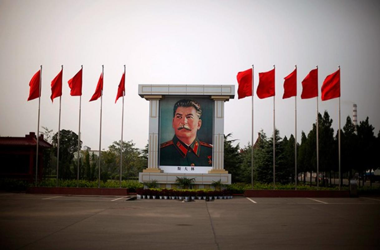 Kaip Stalinas investavo į Kiniją ir kaip Staliną nuvertę išdavikai palaidojo pasaulinio išsivadavimo projektą