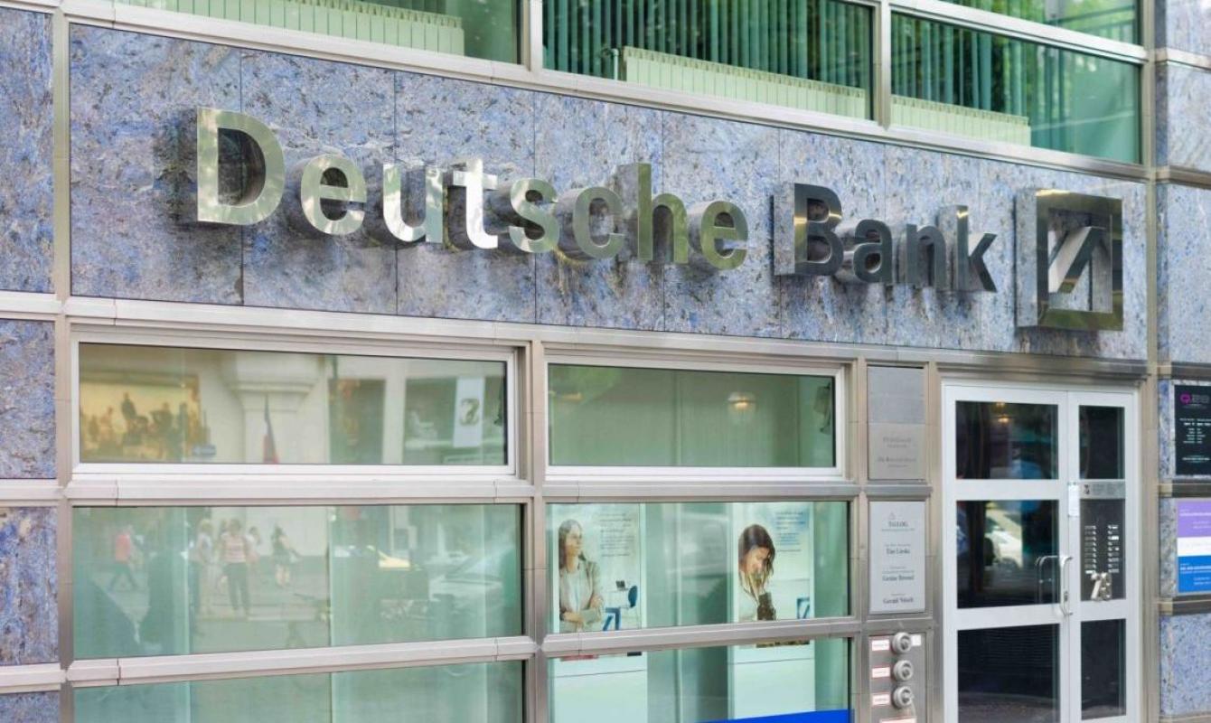 Deutsche Bank – antras Lehman Brothers? Nepaskelbtas karas tarp ES ir JAV