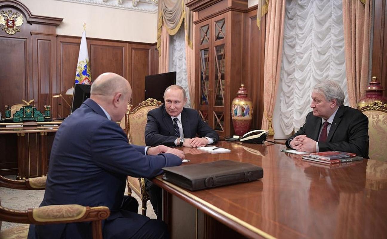 Rusijos prezidentas susitiko su Rusijos Strateginių Tyrimų Instituto direktoriumi
