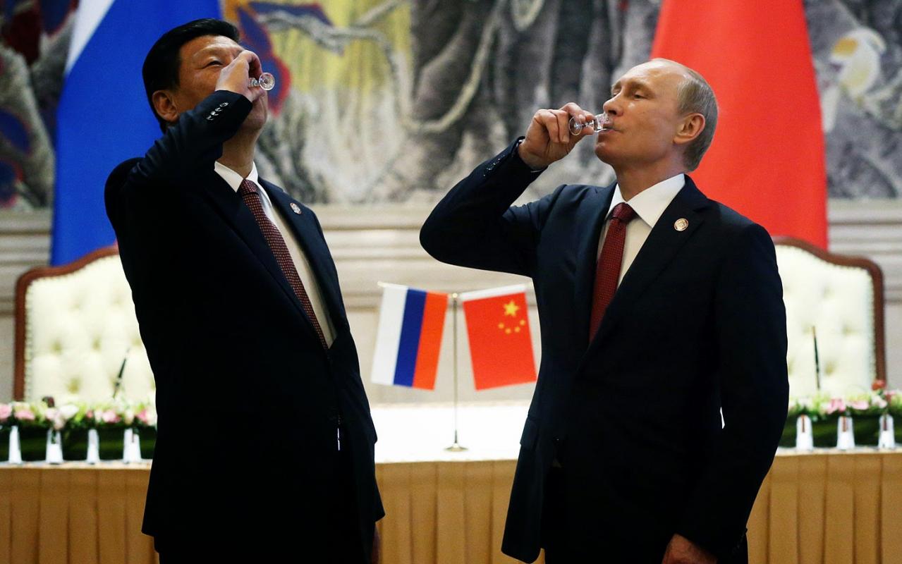 Kinija palaiko Putino karą pinigais