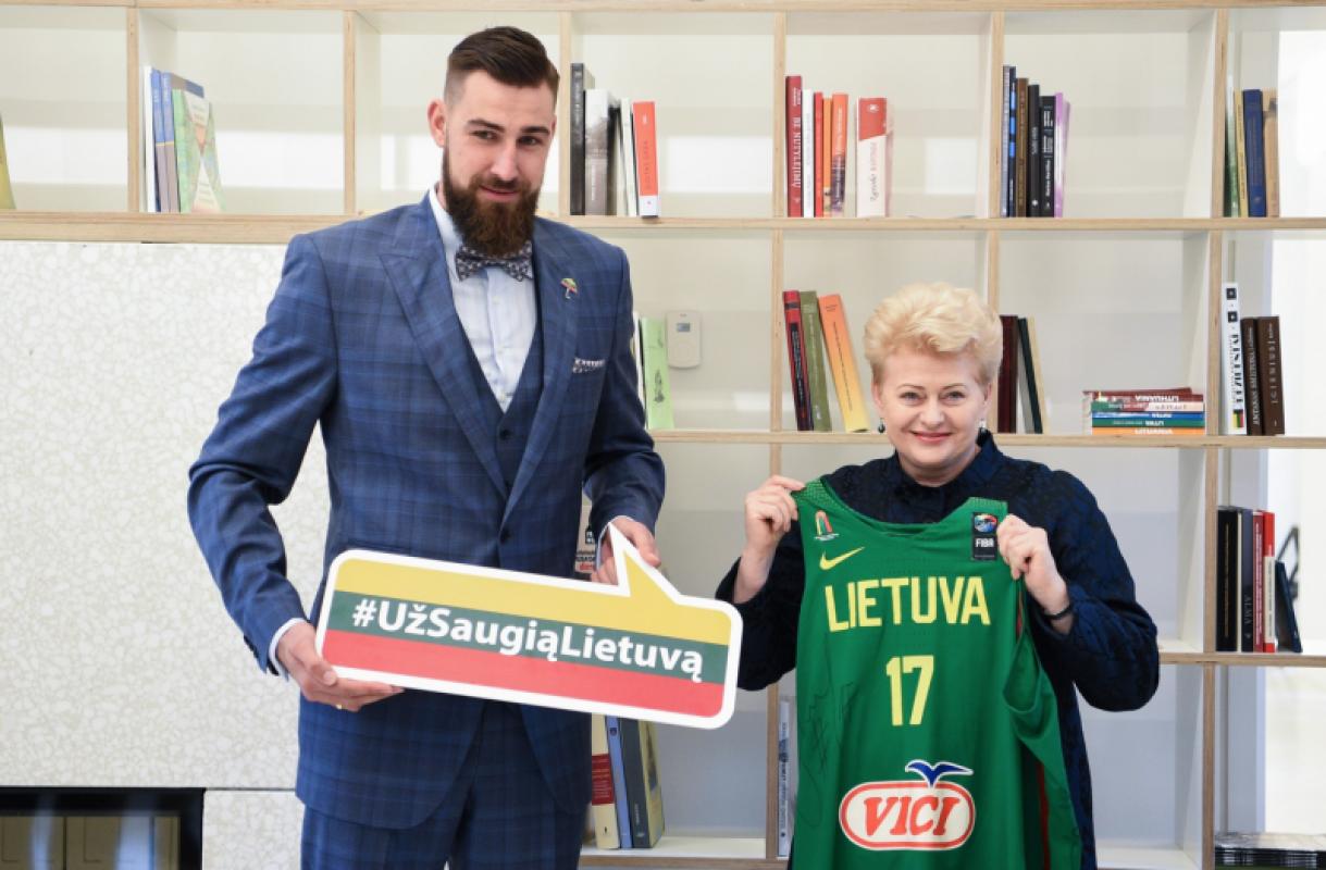 Lietuva ištikta šoko – Rusijos karinės invazijos ir okupacijos nebus