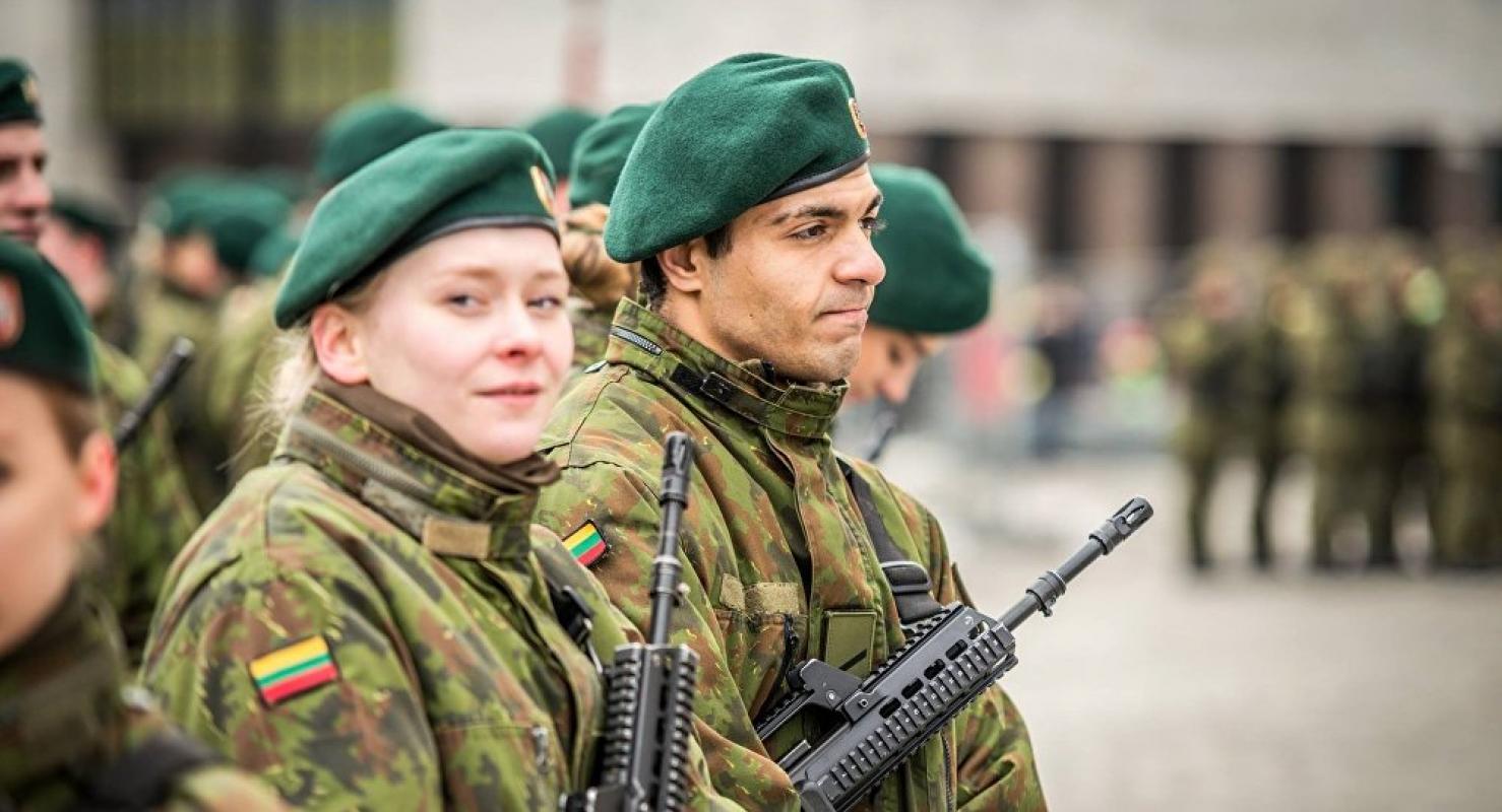Moteriška krūtine apginti Lietuvą
