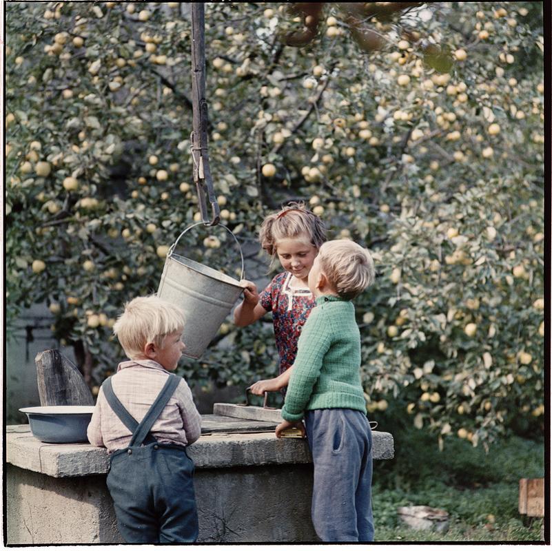 50-ųjų metų tarybiniai vaikai S. Fridliando fotografijose