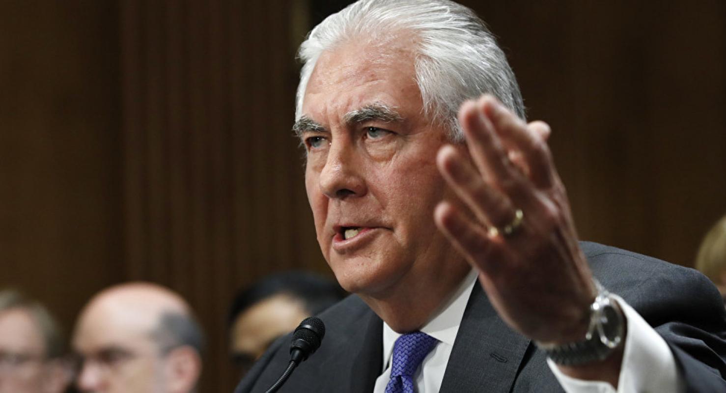 Tillersonas įvardijo priežastis, trukdančias JAV susitaikyti su Rusija