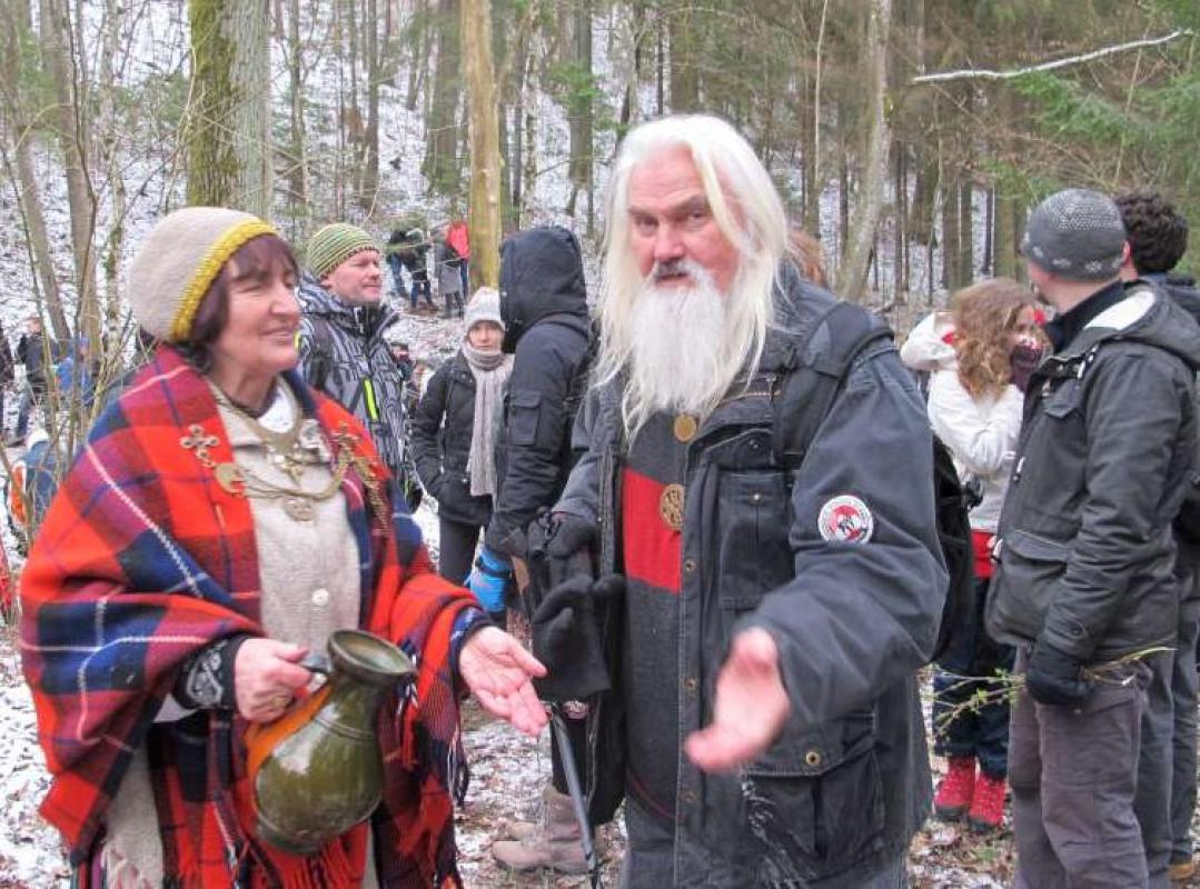 Romuva kviečia švęsti pavasario lygiadienį ant Pučkorių piliakalnio