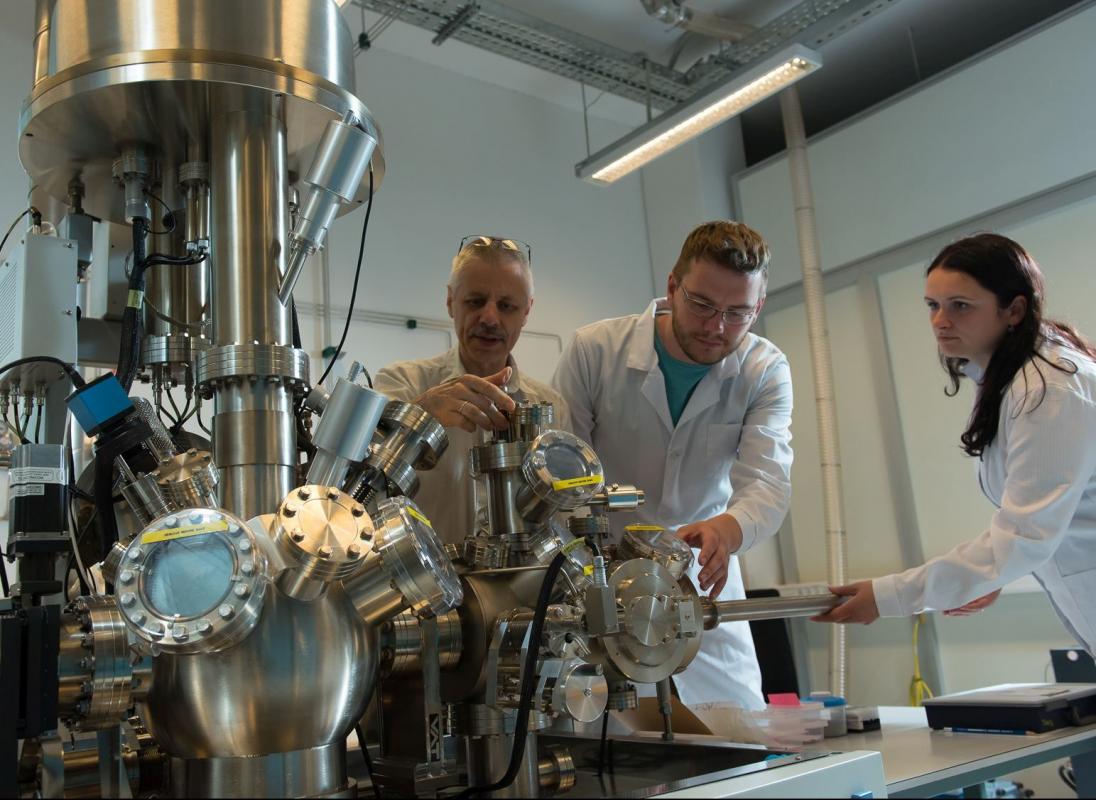 Europos universitetai ragina skirti daugiau lėšų mokslui, naujovėms ir švietimui