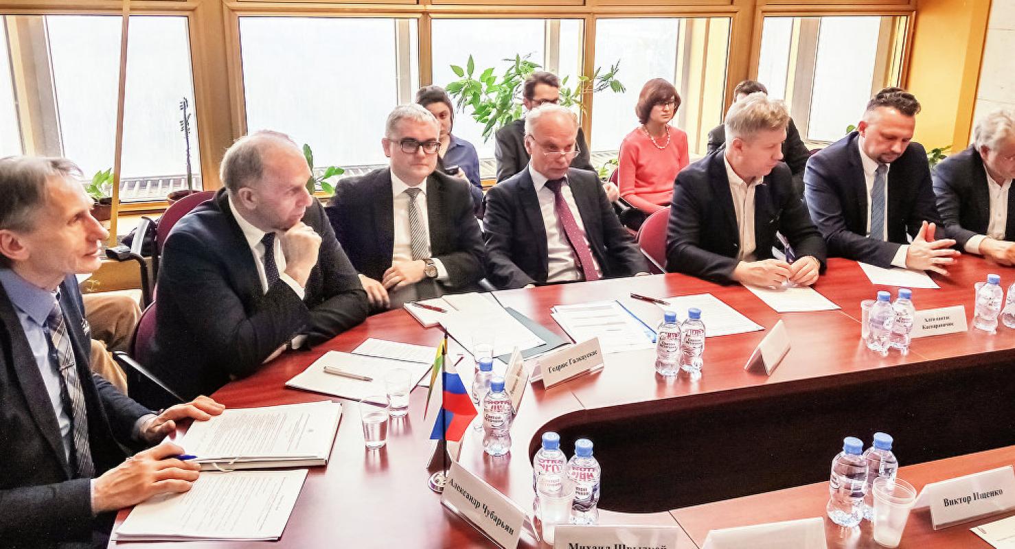 Nepaisant gandų ir mitų: Lietuvos ir Rusijos istorikai susitiko Maskvoje