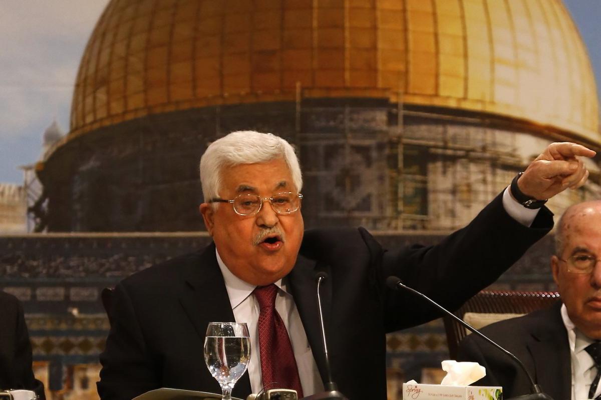 Judėjų etninė-kultūrinė globali mafija pažemino palestiniečių lyderį, priversdama atsiprašyti už savo komentarus apie 