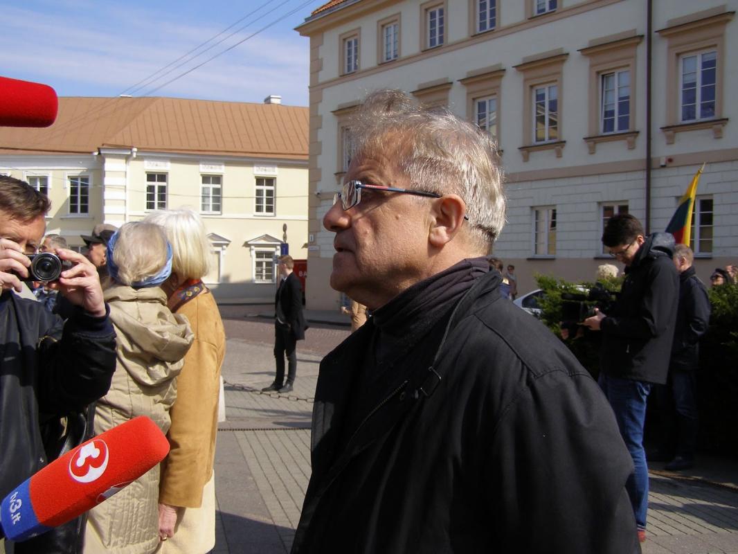 Vilniaus forumas informuoja apie profesoriaus Vytauto Radžvilo persekiojimą Vilniaus universitete