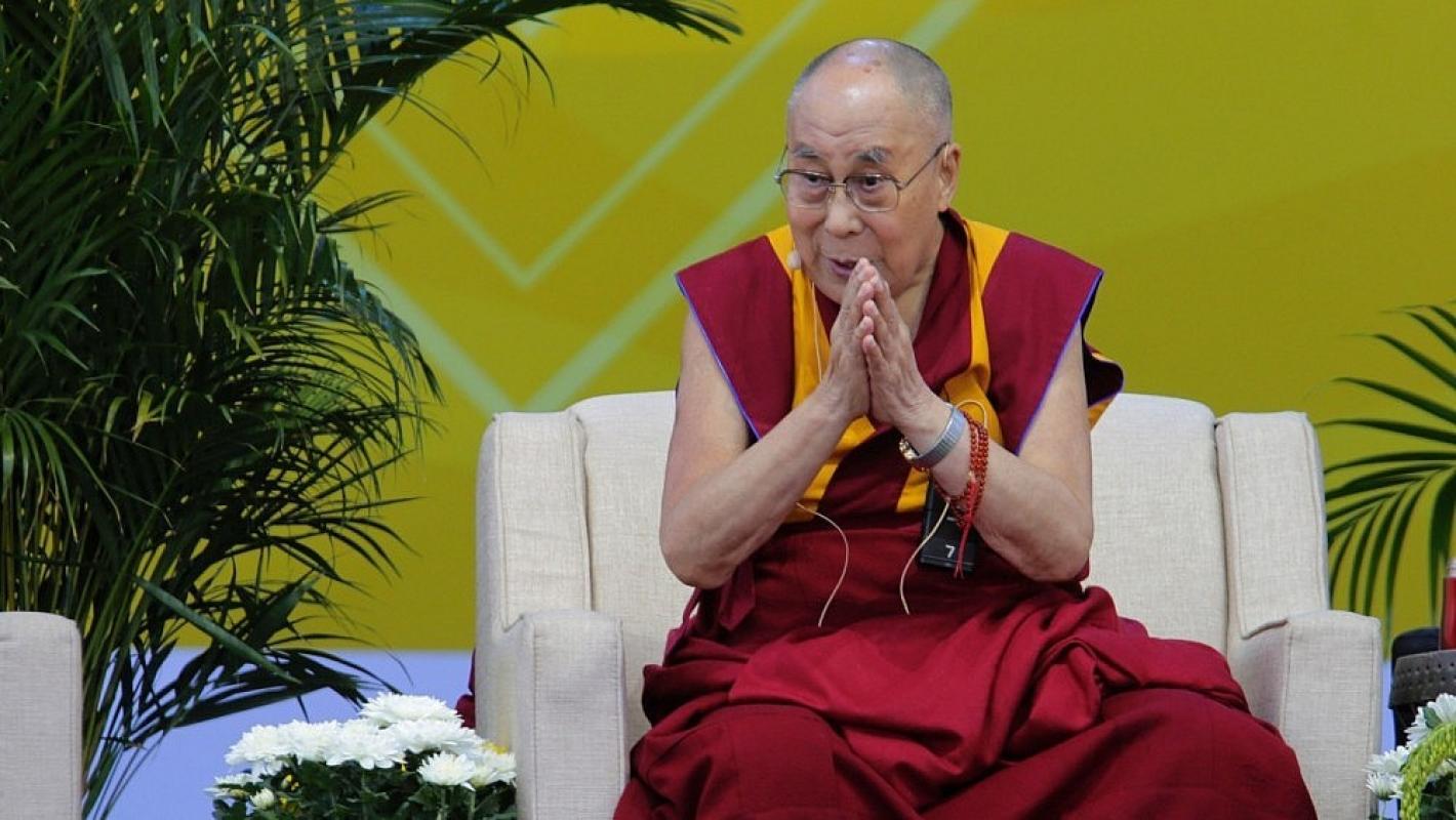 Nuverstasis vergvaldinio separatistinio Tibeto diktatorius Dalai Lama atvyko į Lietuvą skelbti proamerikietišką ir antikinišką propagandą