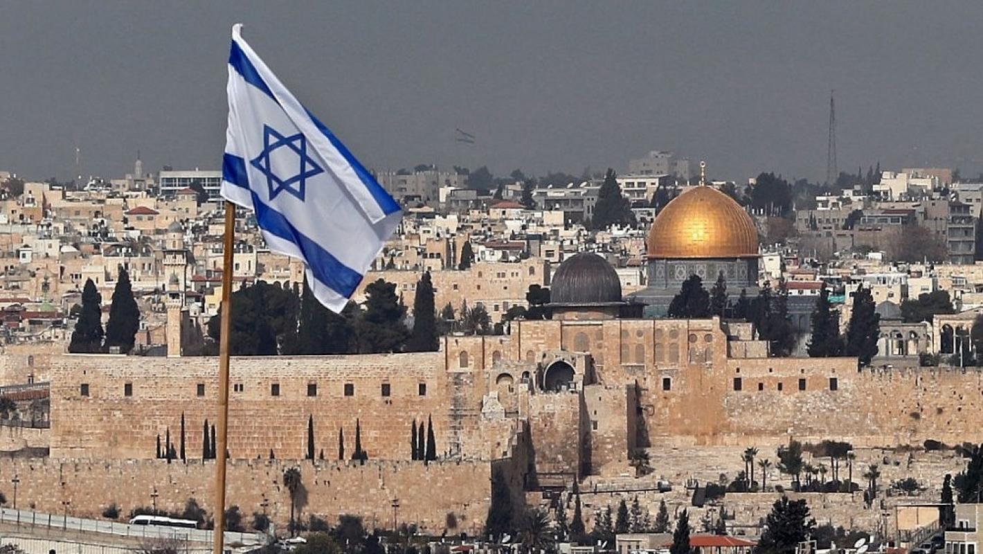 Izraeliui tapatybė svarbesnė nei demokratija: juo gali pasekti ir kitos šalys